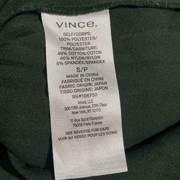 Vince S Crushed Pleat V-Neck Top. - Picture 12 of 13
